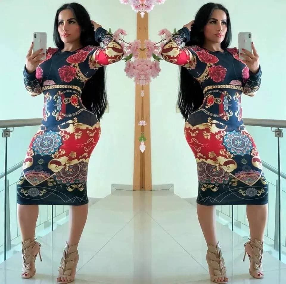 Rochie Bodycon Elegantă cu Imprimeu Baroc Floral - Siluetă Seducătoare