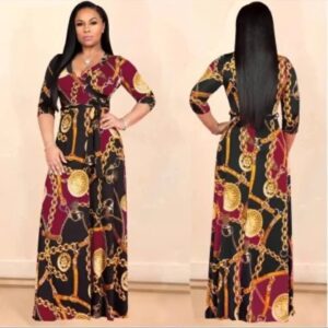 Această rochie maxi elegantă este perfectă pentru a adăuga o notă de lux și rafinament garderobei tale.